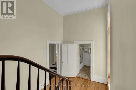 389 King Street Gananoque ON K7G 1G6