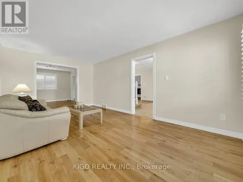 16 Glennie Court Cambridge ON N1T 1L1