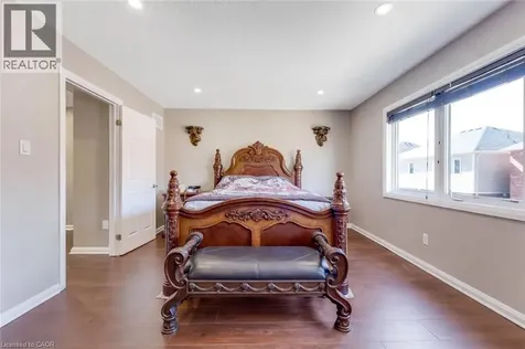 334 Apple Hill Crescent Kitchener ON N2R 0E5