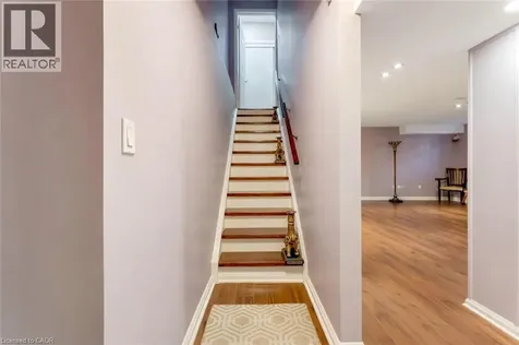 334 Apple Hill Crescent Kitchener ON N2R 0E5