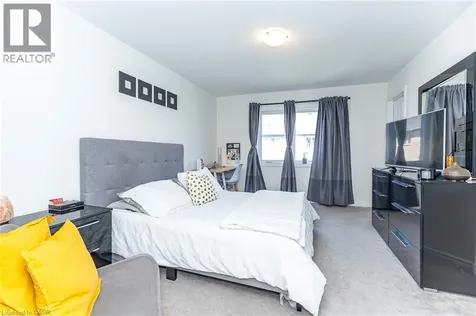 130 Ice Palace Crescent Oshawa ON L1L 0G9