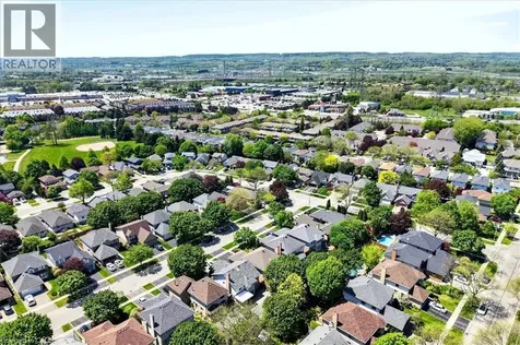 799 Hawkins Crescent Burlington ON L7S 2C2