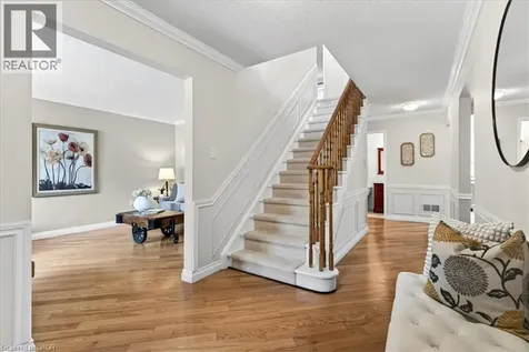 799 Hawkins Crescent Burlington ON L7S 2C2
