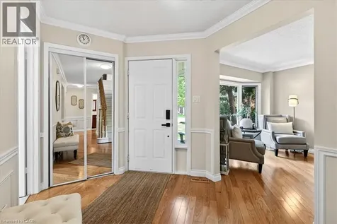 799 Hawkins Crescent Burlington ON L7S 2C2