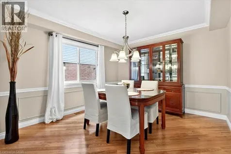 799 Hawkins Crescent Burlington ON L7S 2C2