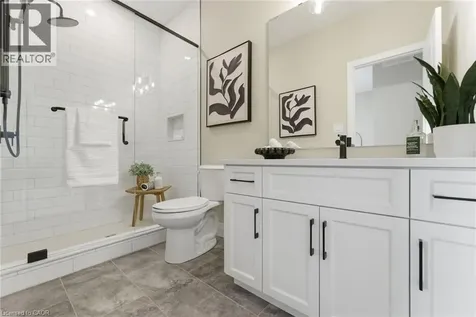 29 Weymouth Street Elmira ON N3B 0G3