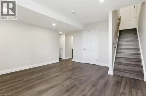 29 Weymouth Street Elmira ON N3B 0G3