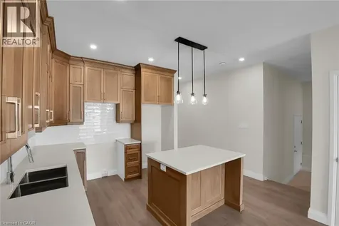 29 Weymouth Street Elmira ON N3B 0G3