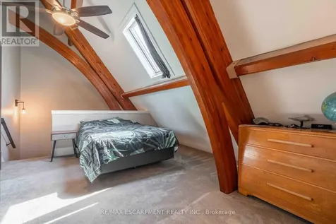 21 Richmond Street Brantford ON N3T 3X9
