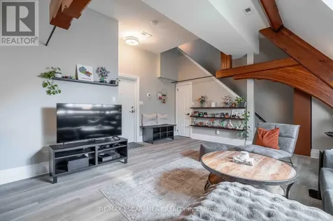 21 Richmond Street Brantford ON N3T 3X9