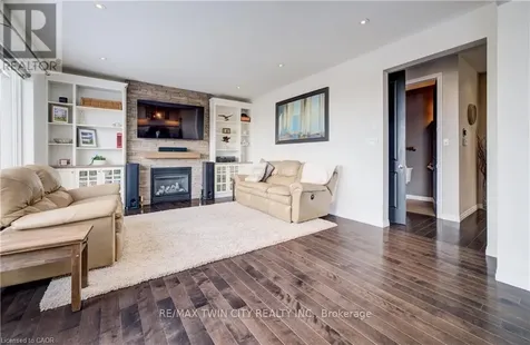 268 Evens Pond Crescent Kitchener ON N2R 0B8