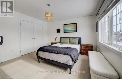268 Evens Pond Crescent Kitchener ON N2R 0B8