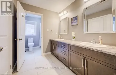 268 Evens Pond Crescent Kitchener ON N2R 0B8