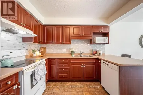 30 Fallowfield Drive Kitchener ON N2C 0A8