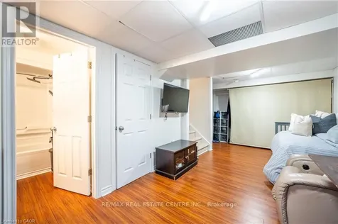 30 Fallowfield Drive Kitchener ON N2C 0A8