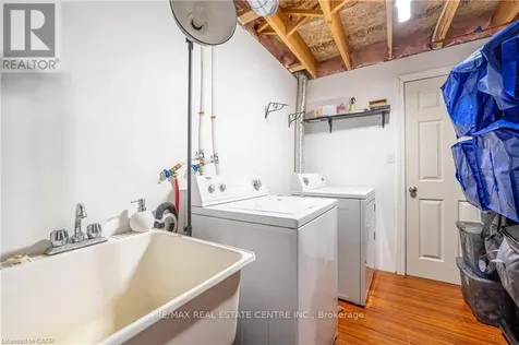 30 Fallowfield Drive Kitchener ON N2C 0A8