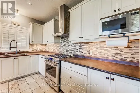 78 Dolman Street Woolwich ON N0B 1M0
