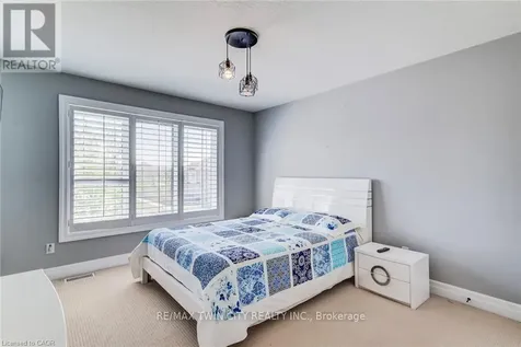 78 Dolman Street Woolwich ON N0B 1M0