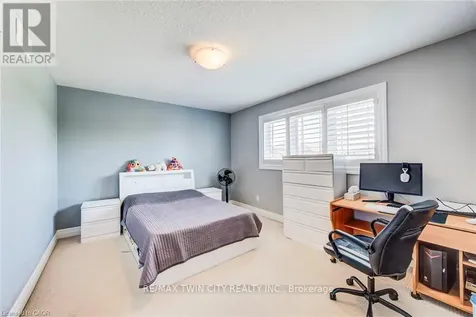 78 Dolman Street Woolwich ON N0B 1M0