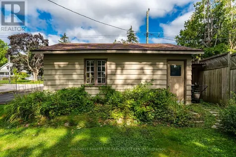 115 Lakeshore Road West Oro-medonte ON L0L 1E0