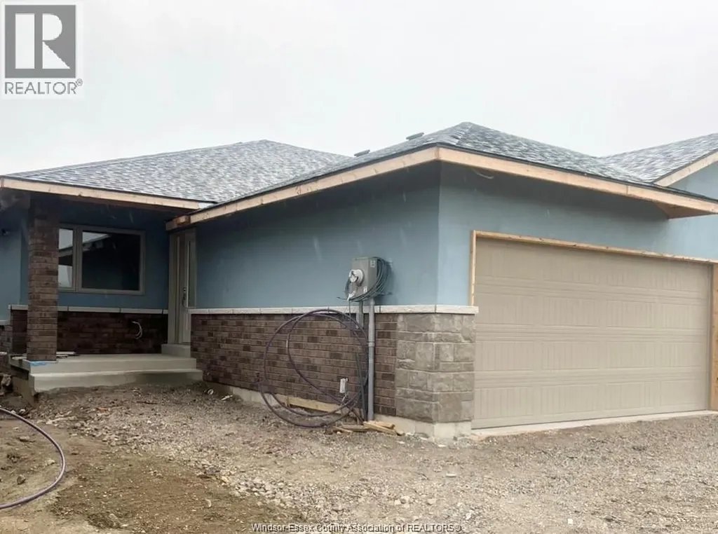 5207 Talia Trail Tecumseh ON N0R 1K0