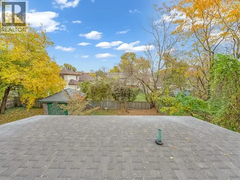 406 Partington Windsor ON N9B 2N5