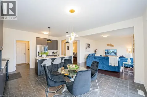 22 Oaktree Drive Caledonia ON N3W 0E6