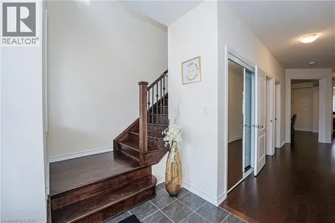 22 Oaktree Drive Caledonia ON N3W 0E6