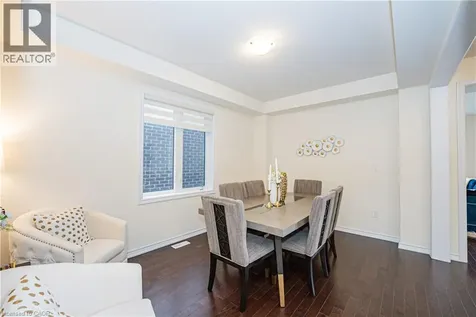 22 Oaktree Drive Caledonia ON N3W 0E6