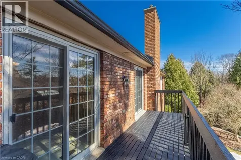 148 Briar Hill Crescent Hamilton ON L9G 3S9