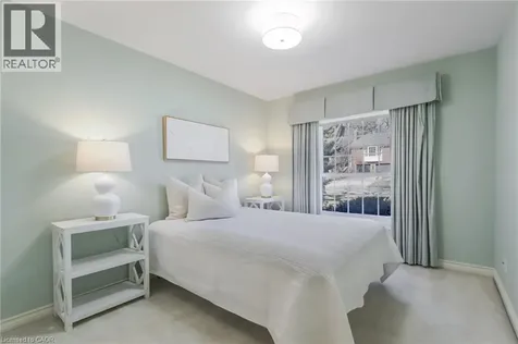 148 Briar Hill Crescent Hamilton ON L9G 3S9