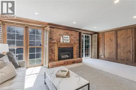 148 Briar Hill Crescent Hamilton ON L9G 3S9