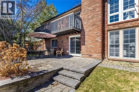 148 Briar Hill Crescent Hamilton ON L9G 3S9