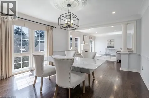 148 Briar Hill Crescent Hamilton ON L9G 3S9