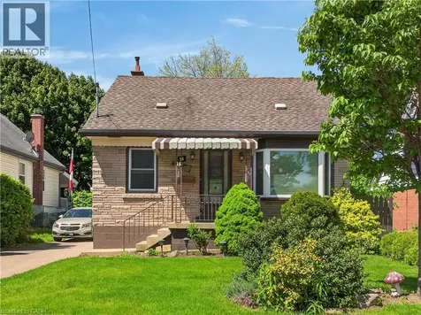 16 Brodick Street Hamilton ON L8S 3E4