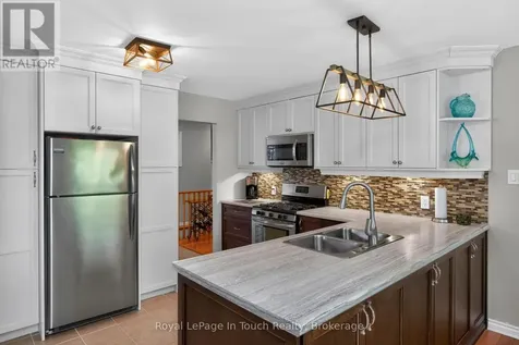 101 Peel Street Penetanguishene ON L9M 1C3