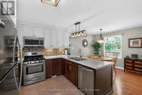101 Peel Street Penetanguishene ON L9M 1C3