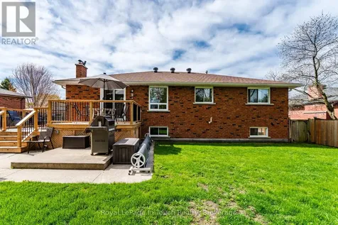 101 Peel Street Penetanguishene ON L9M 1C3