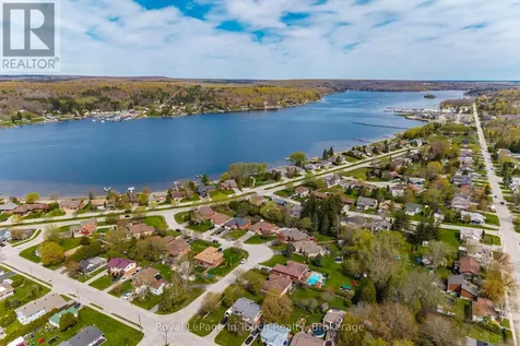 101 Peel Street Penetanguishene ON L9M 1C3