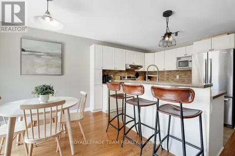 406 Pillett Street Ottawa ON K2J 5S3