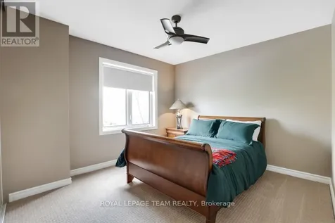406 Pillett Street Ottawa ON K2J 5S3