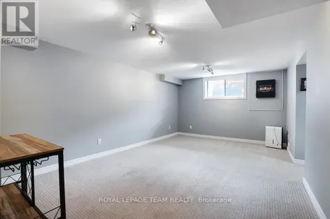 406 Pillett Street Ottawa ON K2J 5S3