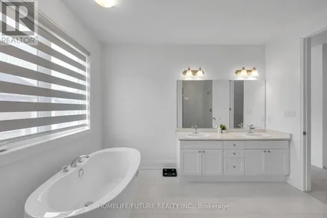 1416 Swallowtail Lane Pickering ON L1X 0N8