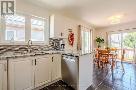 19 Grand Poplar Lane Wasaga Beach ON L9Z 0C7