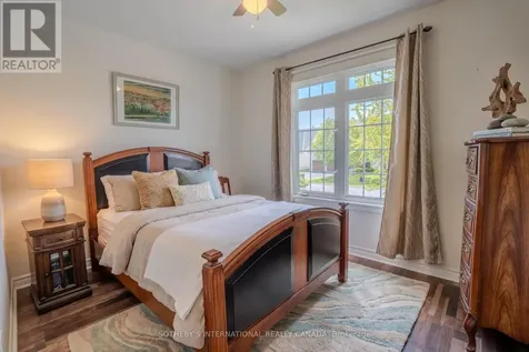 19 Grand Poplar Lane Wasaga Beach ON L9Z 0C7