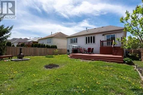 19 Grand Poplar Lane Wasaga Beach ON L9Z 0C7