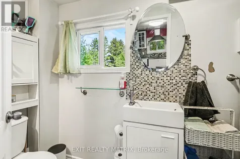 4122 Broadway Street Ottawa ON K0A 3J0