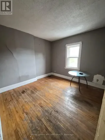 604-606 Somerset Street West Ottawa ON K1R 5K2