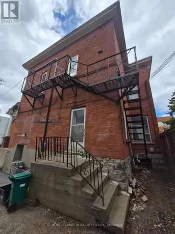 604-606 Somerset Street West Ottawa ON K1R 5K2