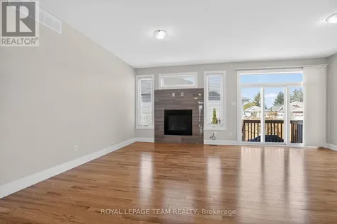 884 Artemis Circle Ottawa ON K4M 0H7